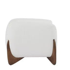 Poltrona Club Rivestita in Bouclé – Beige
