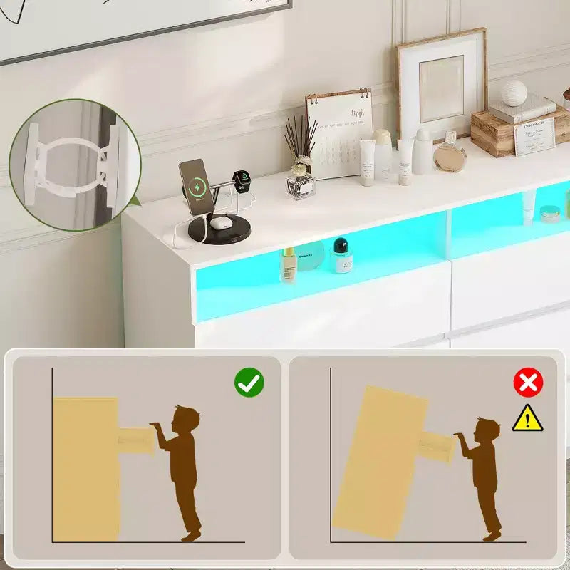 Comò a 6 cassetti con luci LED e presa di corrente