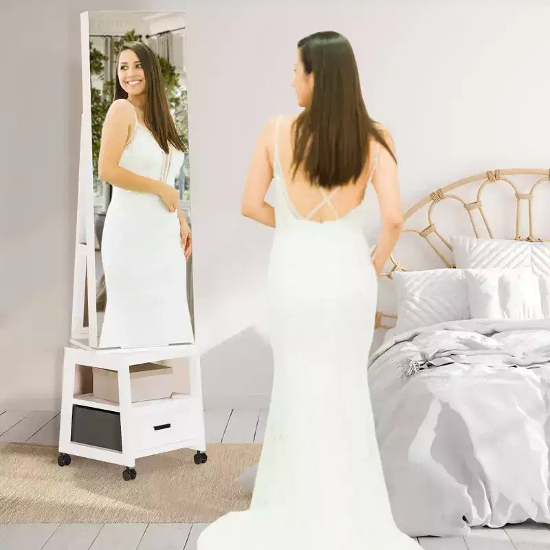 Mobile portagioie con specchio girevole a 360° con luci LED, armadio a specchio a figura intera con serratura, cassetti e ruote